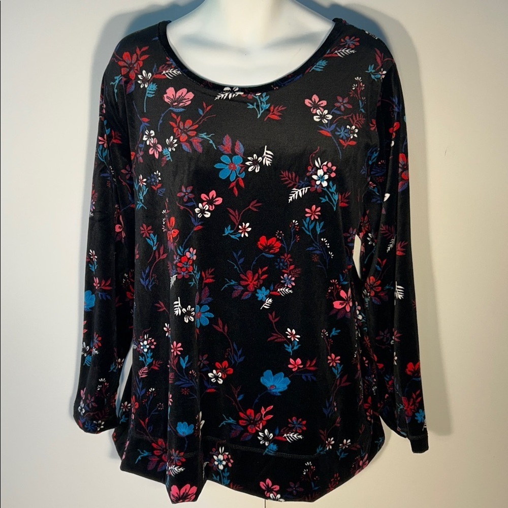 Woman Within SZ 2X Black Velvet Floral Long Sleeve Top Comfy Relaxed Romantic